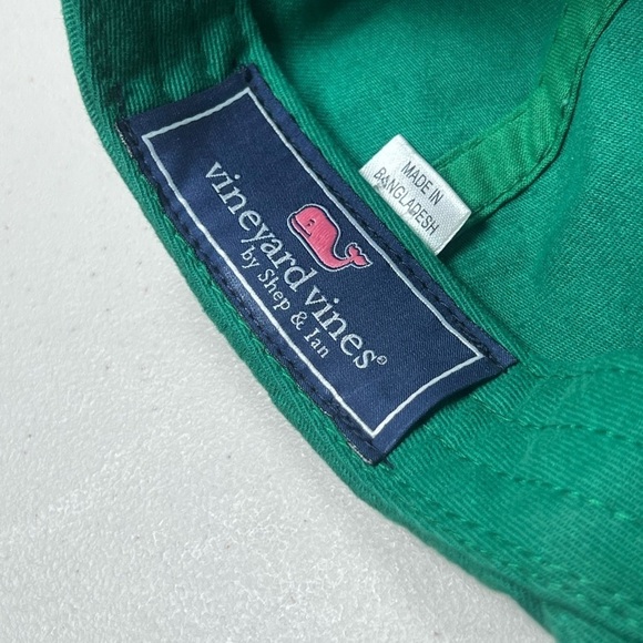 Vineyard Vines Forest Green Hat Red Whale Logo Pattern Hat - Picture 7 of 7
